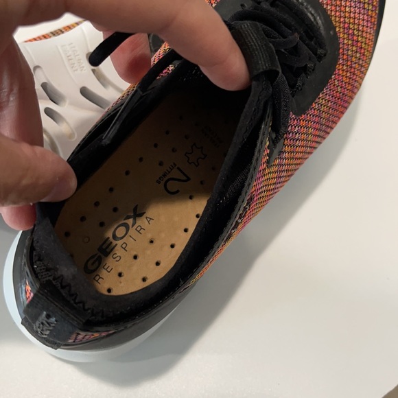 Geox Respira Italian design sneakers US size 5 - Picture 16 of 16